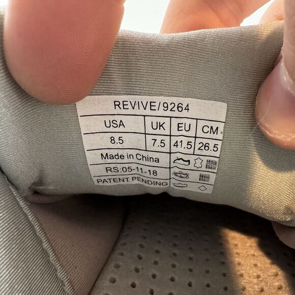 S Vionic Sneakers Mens 8.5 White Revive Leather Trainers Walking Gym Workout - Picture 8 of 8